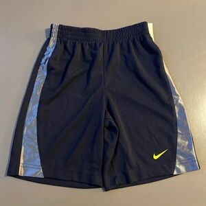 Nike Shorts Size 6